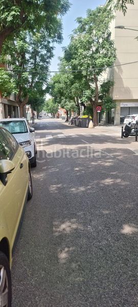 Foto 9d4c17d2-e9f9-4070-959f-4d7e4a875edc. Local comercial a Eixample Sabadell