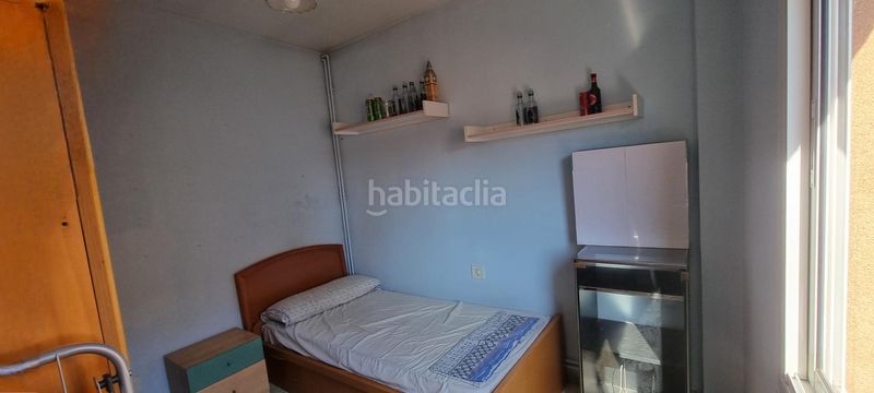 Foto c9bdf17f-a73a-4575-a58f-c33bcb1c753b. Pis amb calefacció a Creu de Barberà Sabadell