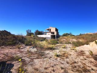Country house in Sant Joan. Finca rustica con edificación empezada