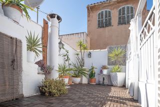 House in Andratx. En venta de casa de pueblo en andratx