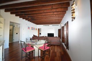 Flat in El Mercat. Tu refugio urbano en el centro de la ciudad