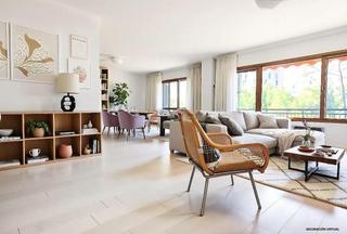 Pis a Jaume III. Se vende amplio piso de 224m2 con parking en paso mallorca