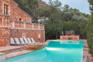 Miete Chalet in Costa dels Pins. Alquiler encantador chalet rustico