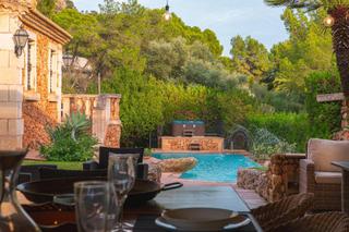 Chalet à Costa dels Pins. Alquiler con opción a compra de chalet residencial con licencia
