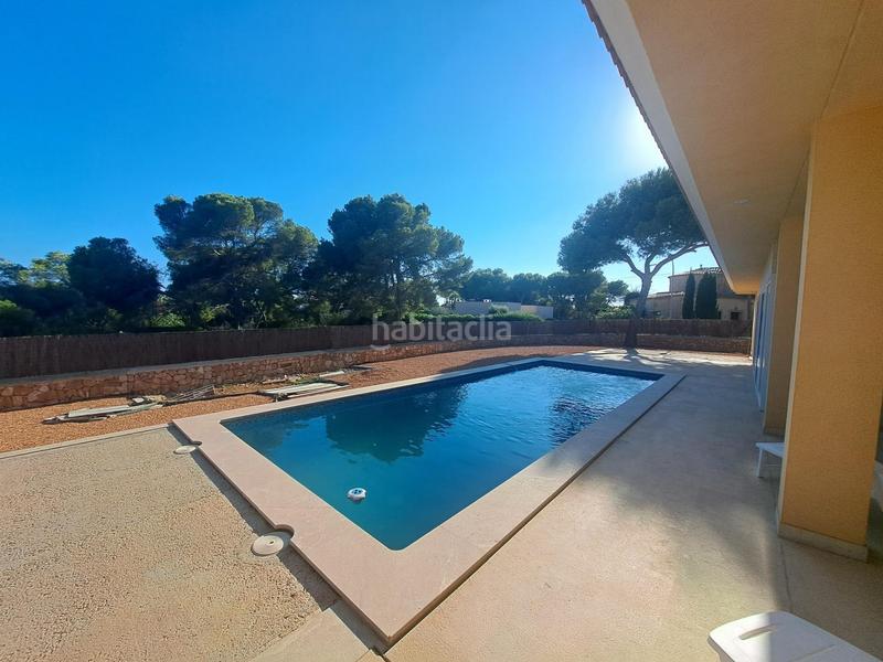 Foto b390c3d8-5896-4df2-818d-a0c2c309247d. Chalet villa unifamiliar con piscina nueva construccion en Llucmajor
