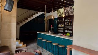 Traspaso Local Comercial en Algaida. Algaida único local con licencia 24h