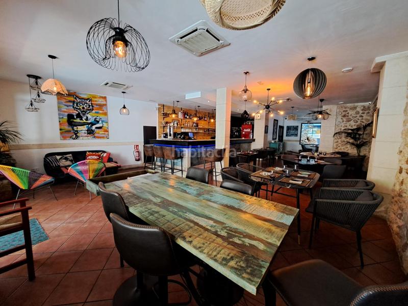 Foto a035d318-4143-4d2f-a244-28968bfe20bd. Alquiler local comercial se traspasa elegante restaurante totalmente reformado en Santa María del Camí