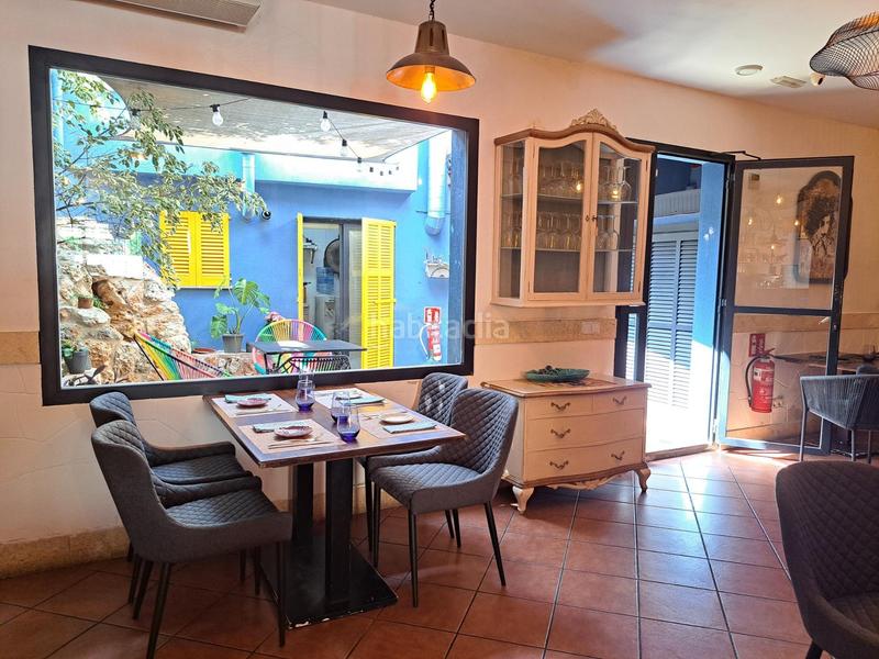 Foto e6472616-a1d7-48cb-af67-b546fb69a699. Alquiler local comercial se traspasa elegante restaurante totalmente reformado en Santa María del Camí