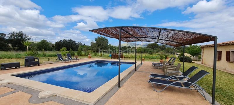 Foto 7a466310-f496-44e1-9b10-10998e968316. Casa adossada amb aparcament a Artà poble Artà