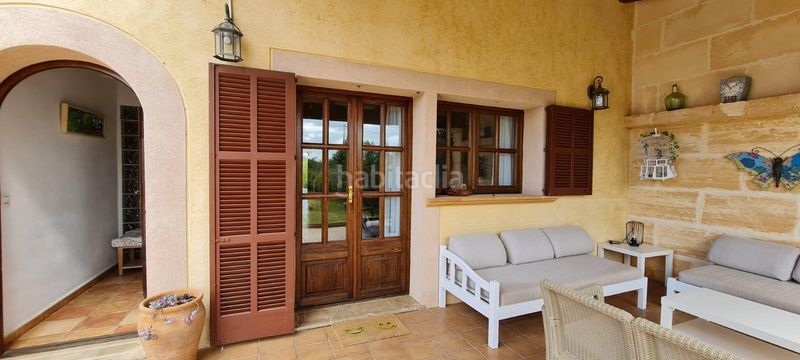 Foto ee8bd257-326b-4d6b-9b63-32fec5ffe600. Casa adossada amb aparcament a Artà poble Artà