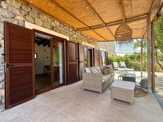 Bauernhof in Campanet. Finca rústica totalmente reformada con licencia turística