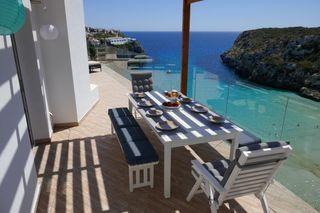 Casa adossada a Cala en Porter. Exclusiva propiedad  con piscina particular y espectaculares vis