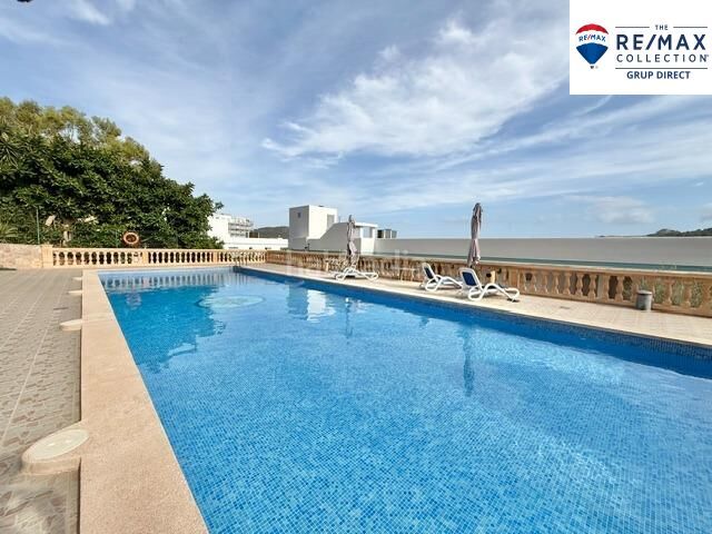 Foto 4503b196-b911-4860-bb0e-796777aca42a. Àtic amb piscina a Costa de la Calma Calvià