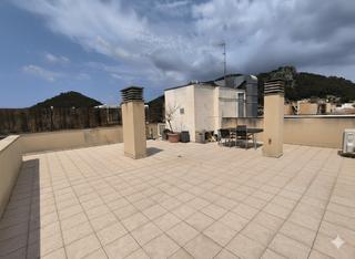 Àtic a Andratx. Magnífico ático en andratx con amplia terraza, parking y traster