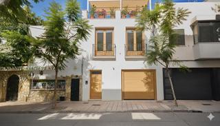 Casa adossada a Carrer de llevant 30. Adosado en puerto pollensa  a solo 200 metros de la playa