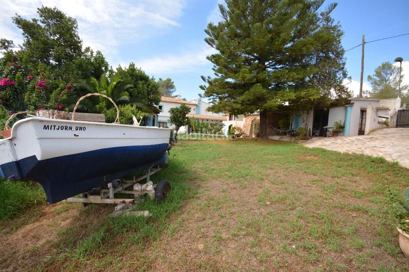 Foto e4e256e3-a528-4c76-9718-02a60054a016. Casale con parcheggio in Campanet