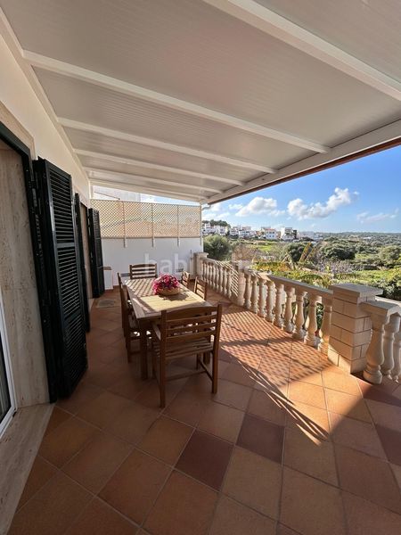 Foto 41f628c3-b1df-45d6-835f-a9d567823f90. Casa adossada amb aparcament piscina a Alaior poble Alaior