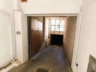 Aparcament cotxe a Andratx. Amplia plaza de parking en andratx pueblo