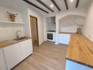 Miete Etagenwohnung in Andratx. Encantadora casa de 3 plantas con terraza privada