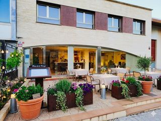 Traspàs Local Comercial a Son Anglada. Bar restaurante en poligono de can valero