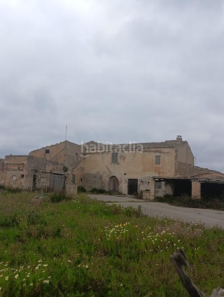 Foto ff06267c-6d8d-41d9-a1c7-9023a8e6409a. Casa amb aparcament a Manacor centre Manacor