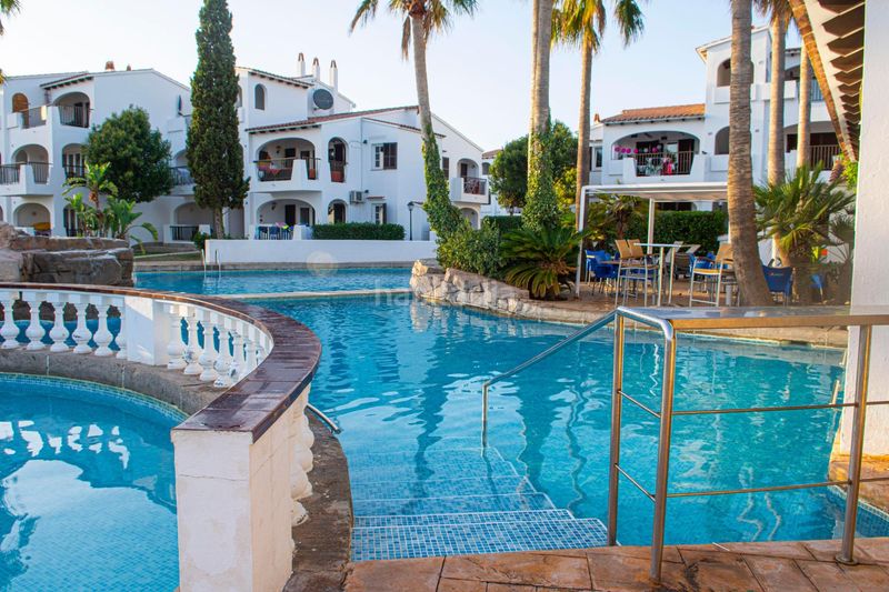 Foto 87d9a8cc-47ad-4e20-8959-332d2d8c3d62. Apartament amb piscina a Cala en Porter Alaior