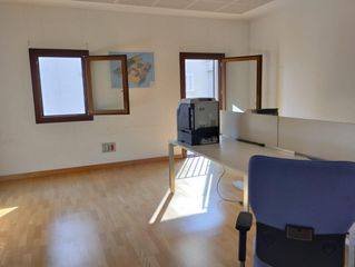 Miete Büro in Marquès de Fontsanta. Alquiler despacho centro palma
