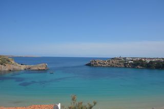Apartamento en Arenal d´en Castell. Apartamento completamente reformado y con licencia turística com