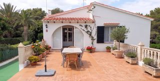 House  Perdiu, de sa;p.grossa. Casa cerca del mar en punta grossa  es mercadal