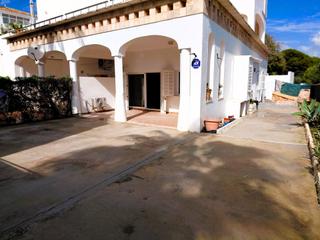 Planta baixa a Cala d´Or. Planta baja con gran patio, terraza y piscina en cala dor  cala