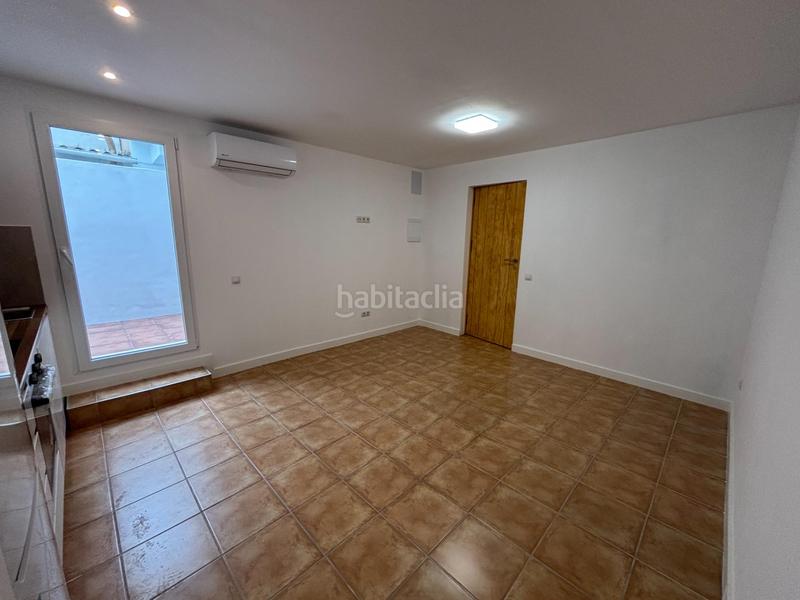 Foto 939e9184-33e6-4322-8d96-096c919069bf. Autoparkplatz in Manacor centre Manacor