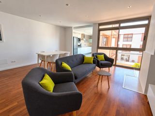 Miete Etagenwohnung  Carrer via alemanya. Piso en alquiler en manacor  3 dormitorios dobles, terraza y asc