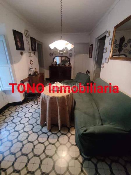 Foto 5d31571d-184d-465f-b21b-9debb4a778af. Casa amb aparcament a Écija