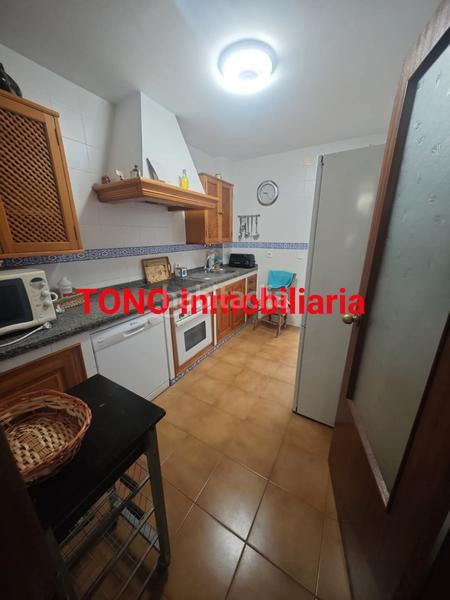 Foto 34893ac4-046c-4059-b63f-8452a28285b2. Casa adossada amb aparcament a Écija