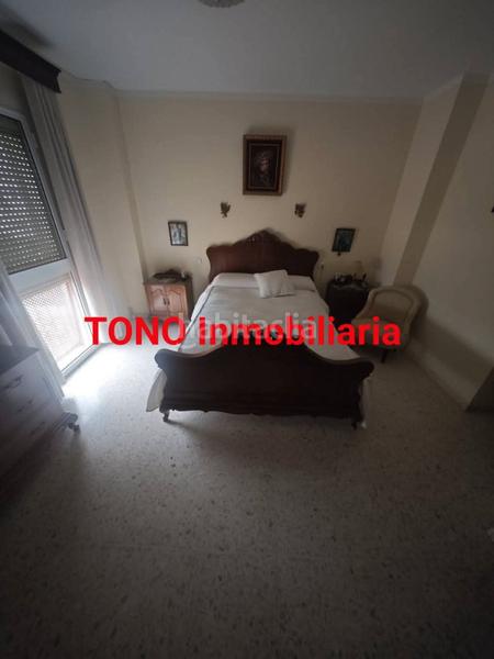 Foto 784081b7-f711-4edc-af3c-724764a3303b. Casa adossada amb aparcament a Écija