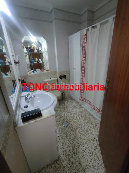 Foto f8bff191-cde5-40b1-bf96-51e05eed03a4. Duplex in Écija