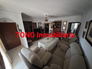 Etagenwohnung in Écija