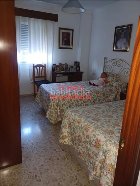 Foto f3cf7c1b-5cfc-4933-9fc8-4f953910bb40. Appartamento con parcheggio in Écija