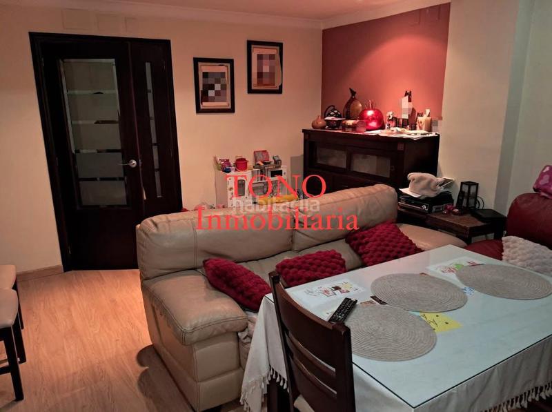 Foto 67c4a456-1063-43db-80dc-15c28c671687. Casa adossada amb aparcament a Écija