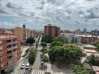 Pis a Camí del mig 2. Magnífico piso muy soleado y con unas vistas increíbles.