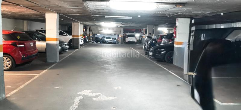 Foto 3df1a6ca-6dd2-448e-9fe5-623952caf092. Autoparkplatz in camí ral de la mercè 511 in Centre Mataró