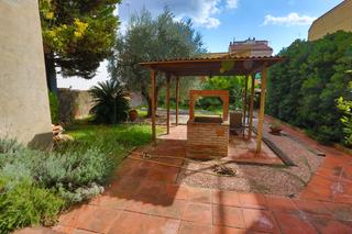 Maison jumelée à Olesa de Montserrat. Espectacular casa en venta para entrar a vivir.