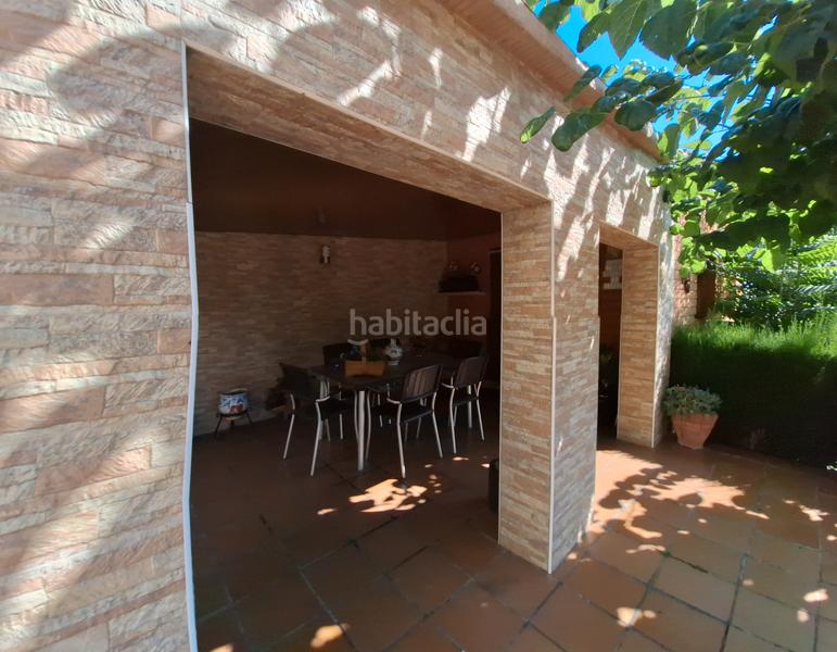 Foto c7d5fdc3-4529-4337-b6ff-a7b4396bb82b. Chalet con camino riscaldamento parcheggio in Abrera