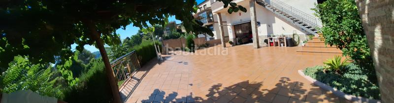 Foto e7602576-824e-481c-a5c3-4d416e36f9ec. Chalet con camino riscaldamento parcheggio in Abrera