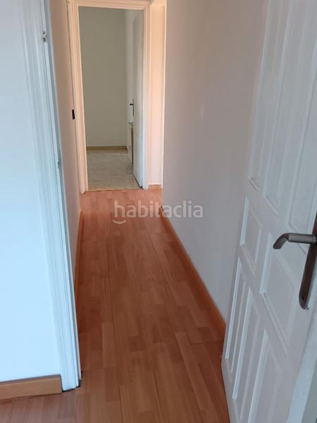 Foto f941501b-2b13-48fd-bd6a-2701034b044e. Chalet mit kamin heizung parking in Abrera