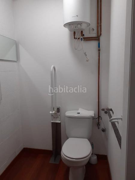 Foto c09dbaea-0b68-4d25-b92e-a055f7528127. Lloguer local comercial a carrer de colom 85 a Olesa de Montserrat