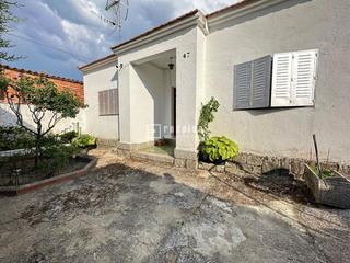 Casa en Carlos Ruiz. Estupenda oportunidad de casa en villalba