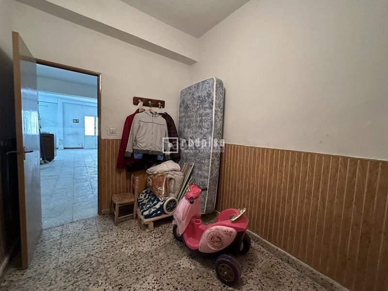 Foto 51b53689-b679-402f-a132-67977c065ce0. Business premise in Carlos Ruiz Collado Villalba