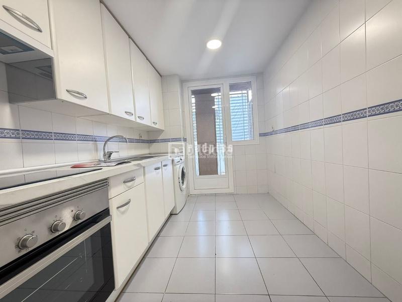 Foto 52243694-2ac7-45ed-8f89-cddedf67e66d. Flat with heating pool in Villalba Estación Collado Villalba