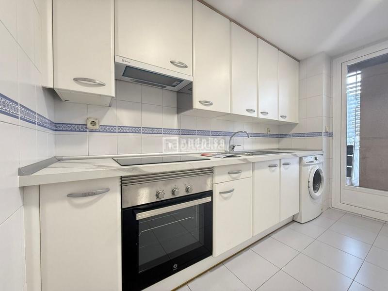 Foto d296375e-0b22-4dd9-91dc-1e7c4267dfc1. Flat with heating pool in Villalba Estación Collado Villalba